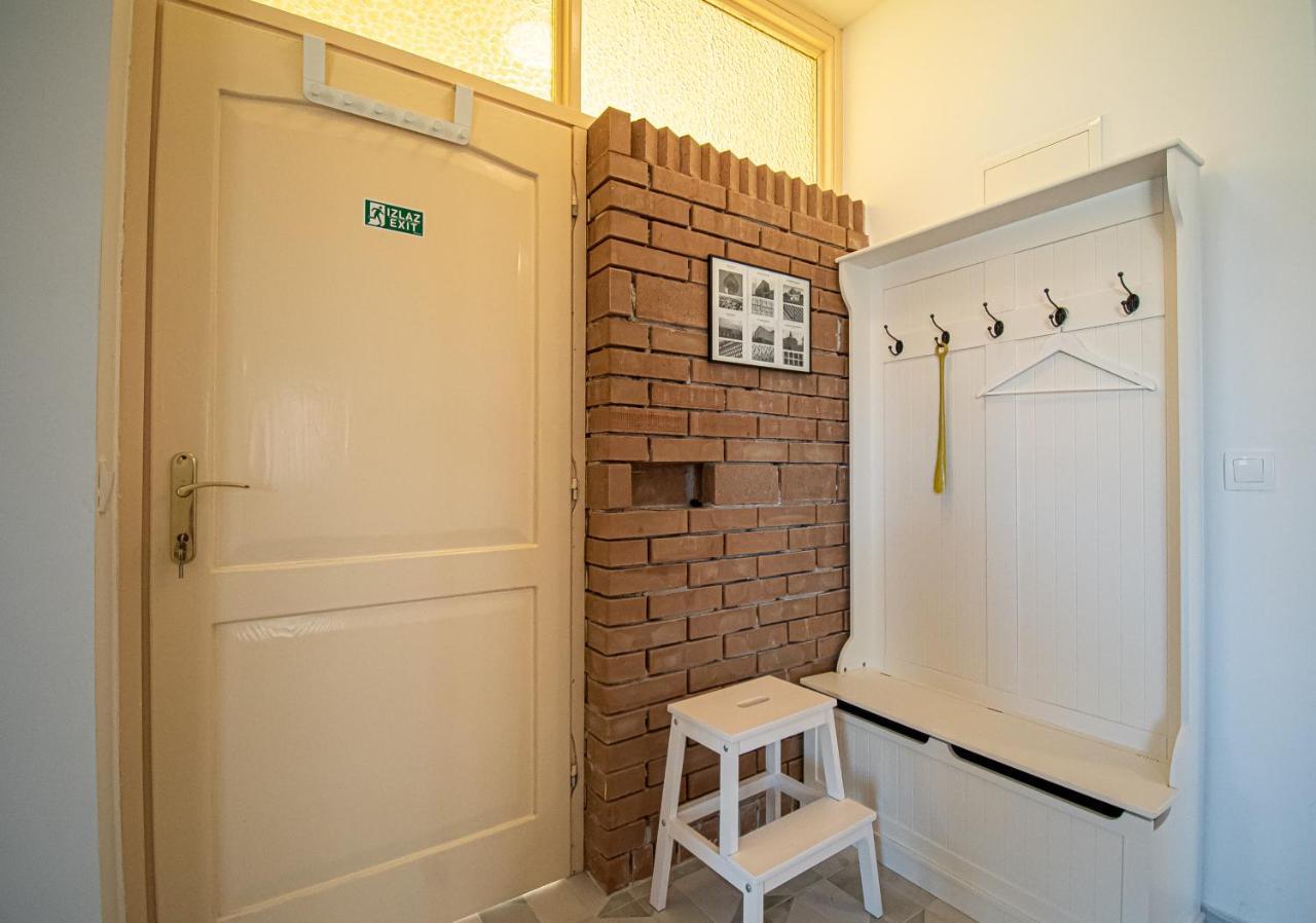 Apartment Nikola Kaštel Novi Esterno foto